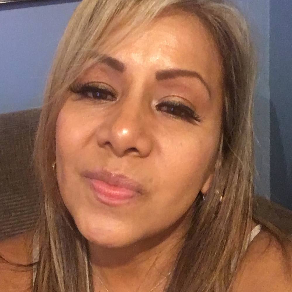 Meet your Posher, Mariela